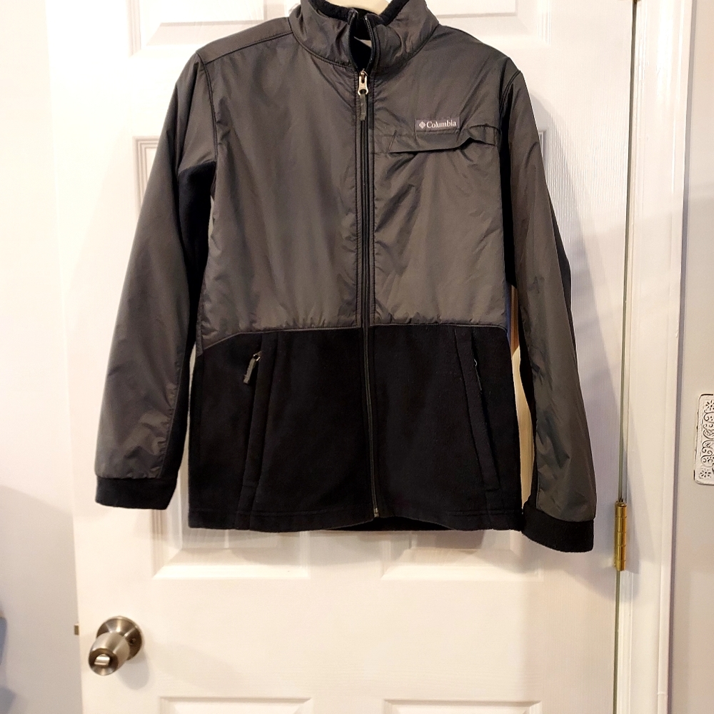 Columbia Boys’ Steens Mountain™ Overlay Fleece Jacket Large Black, Grill…